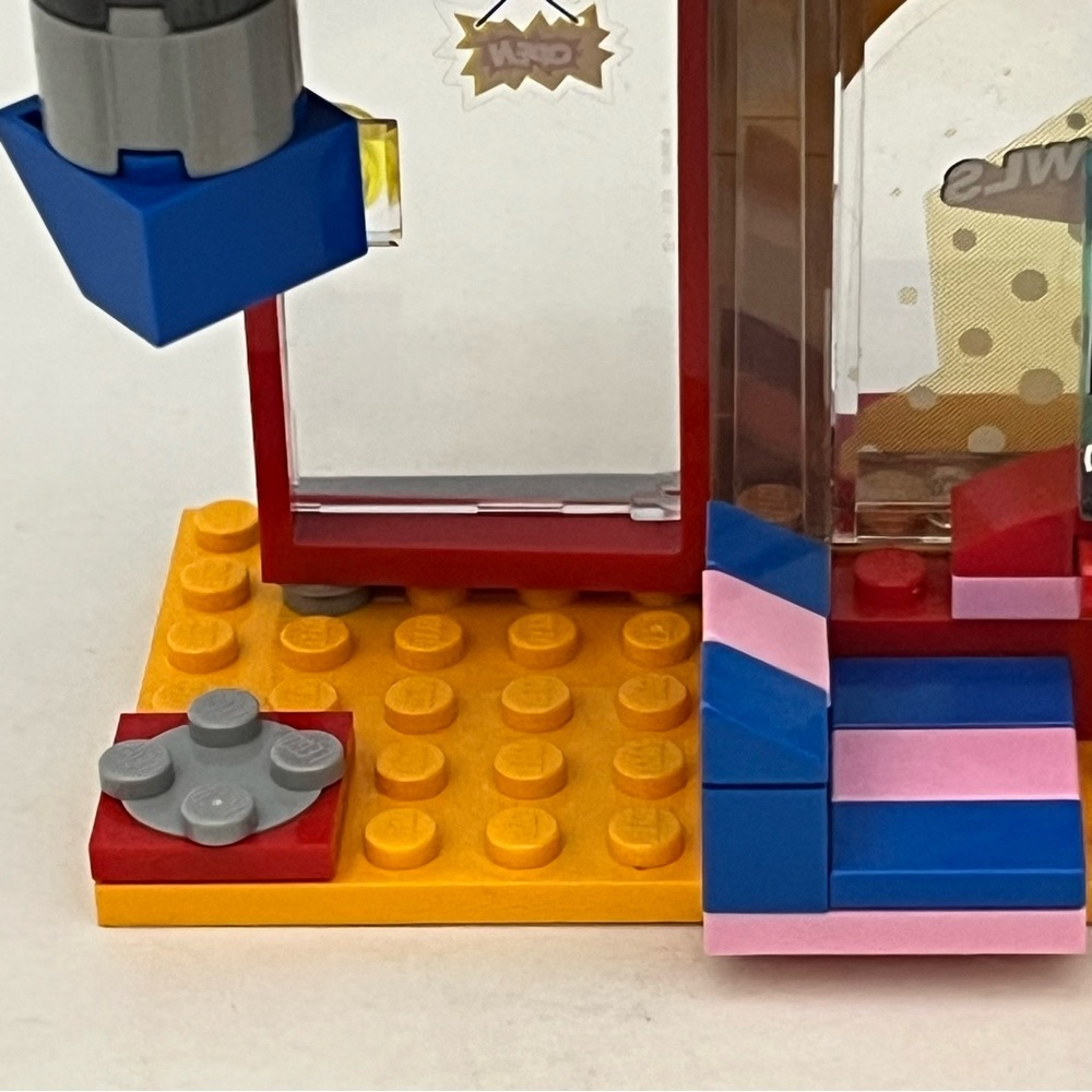 DC Lego 41231 Harley Quinn To The Rescue Cafe Partially Built Incomplete - Picture 12 of 16